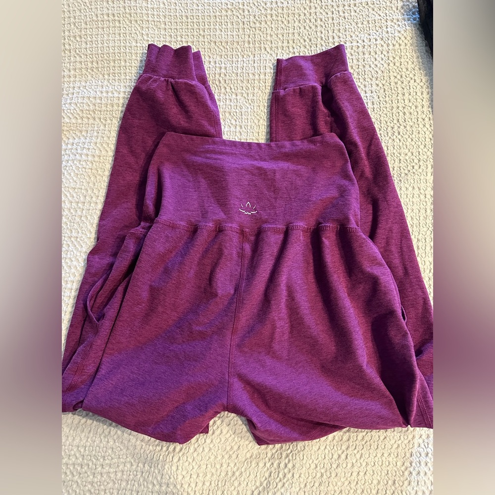 Beyond Yoga Maternity Joggers